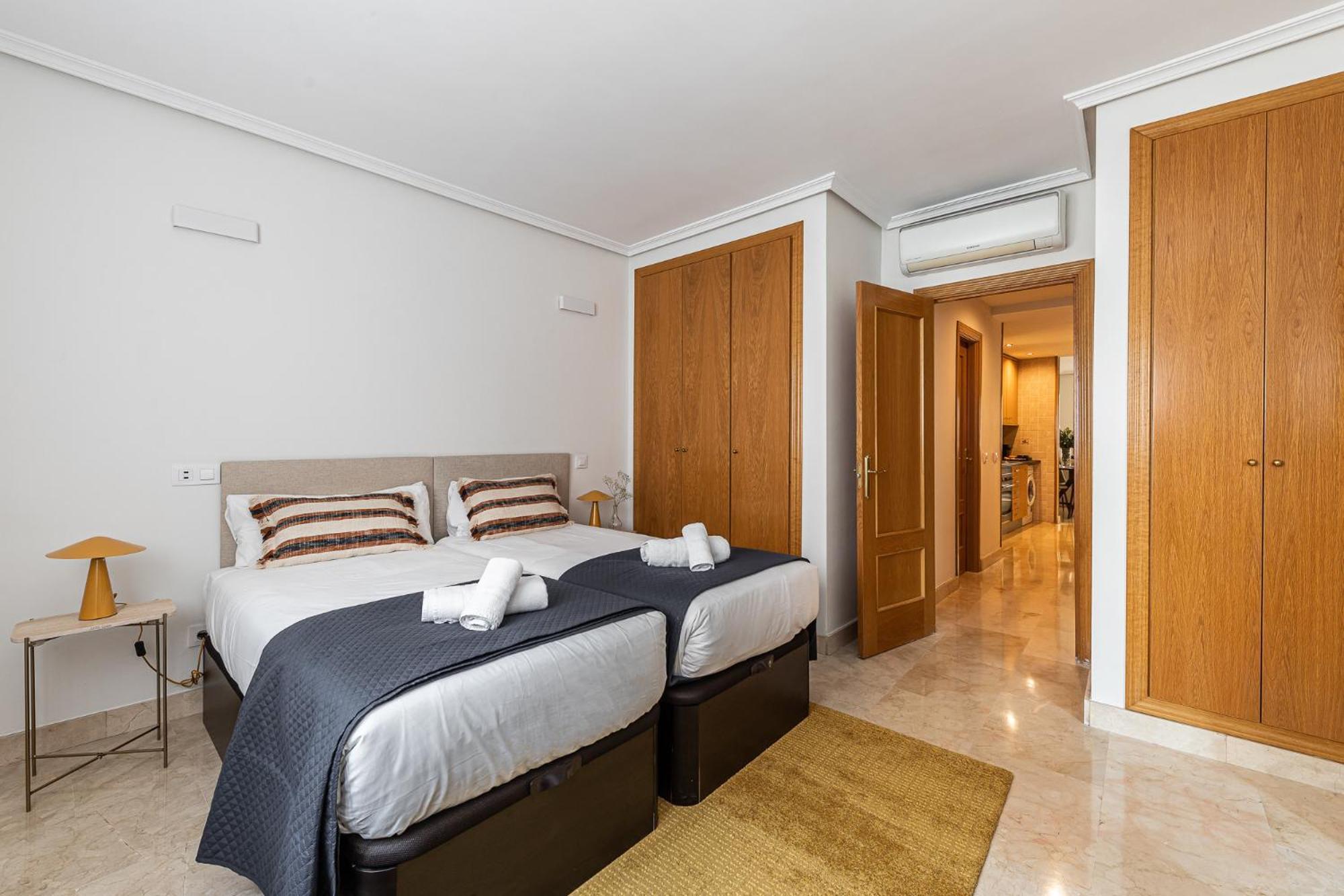 Waou Gran Via Apartment IV - Corta Duracion マドリード エクステリア 写真