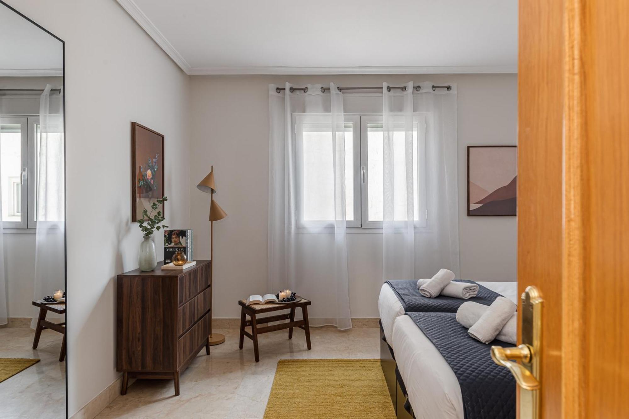 Waou Gran Via Apartment IV - Corta Duracion マドリード エクステリア 写真