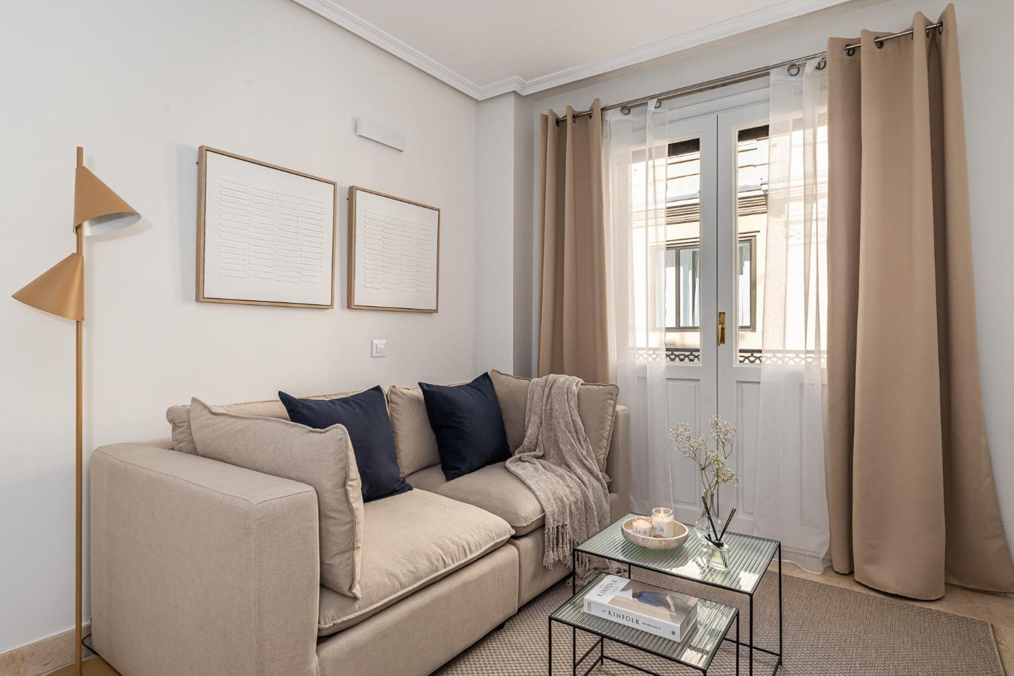 Waou Gran Via Apartment IV - Corta Duracion マドリード エクステリア 写真